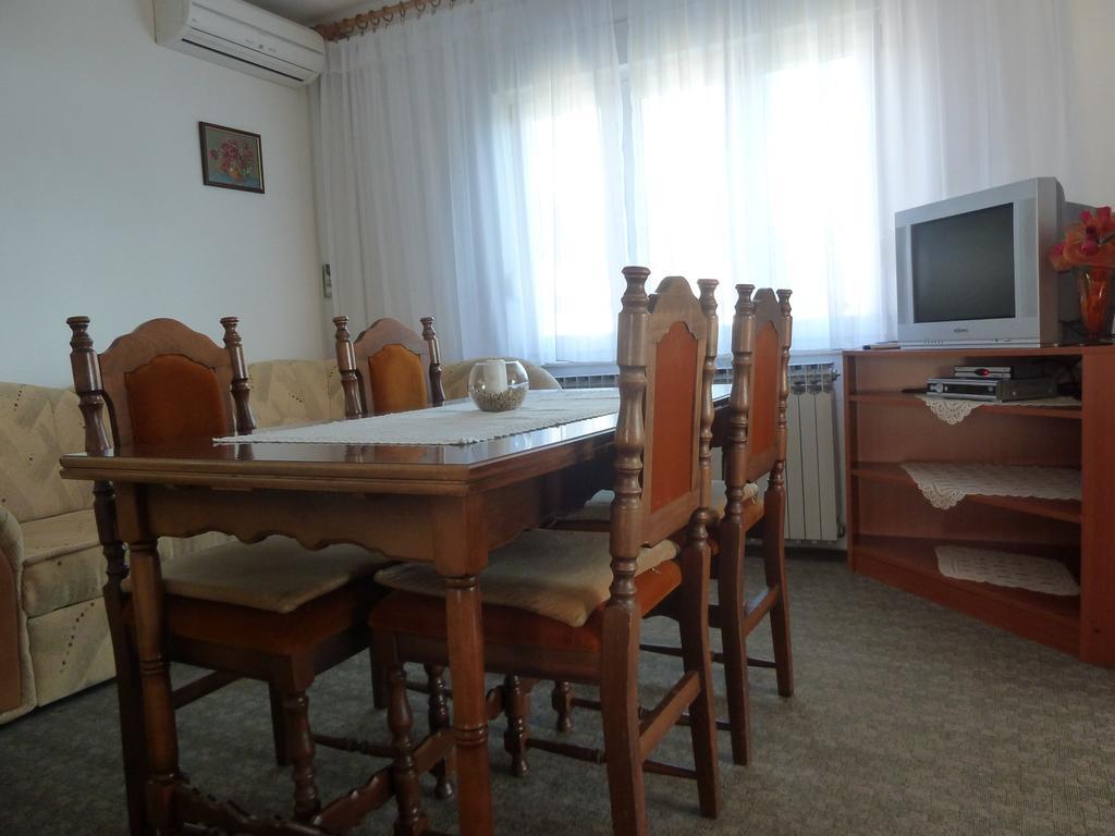 Apartment In Novi Vinodolski 15274 Povile Ngoại thất bức ảnh