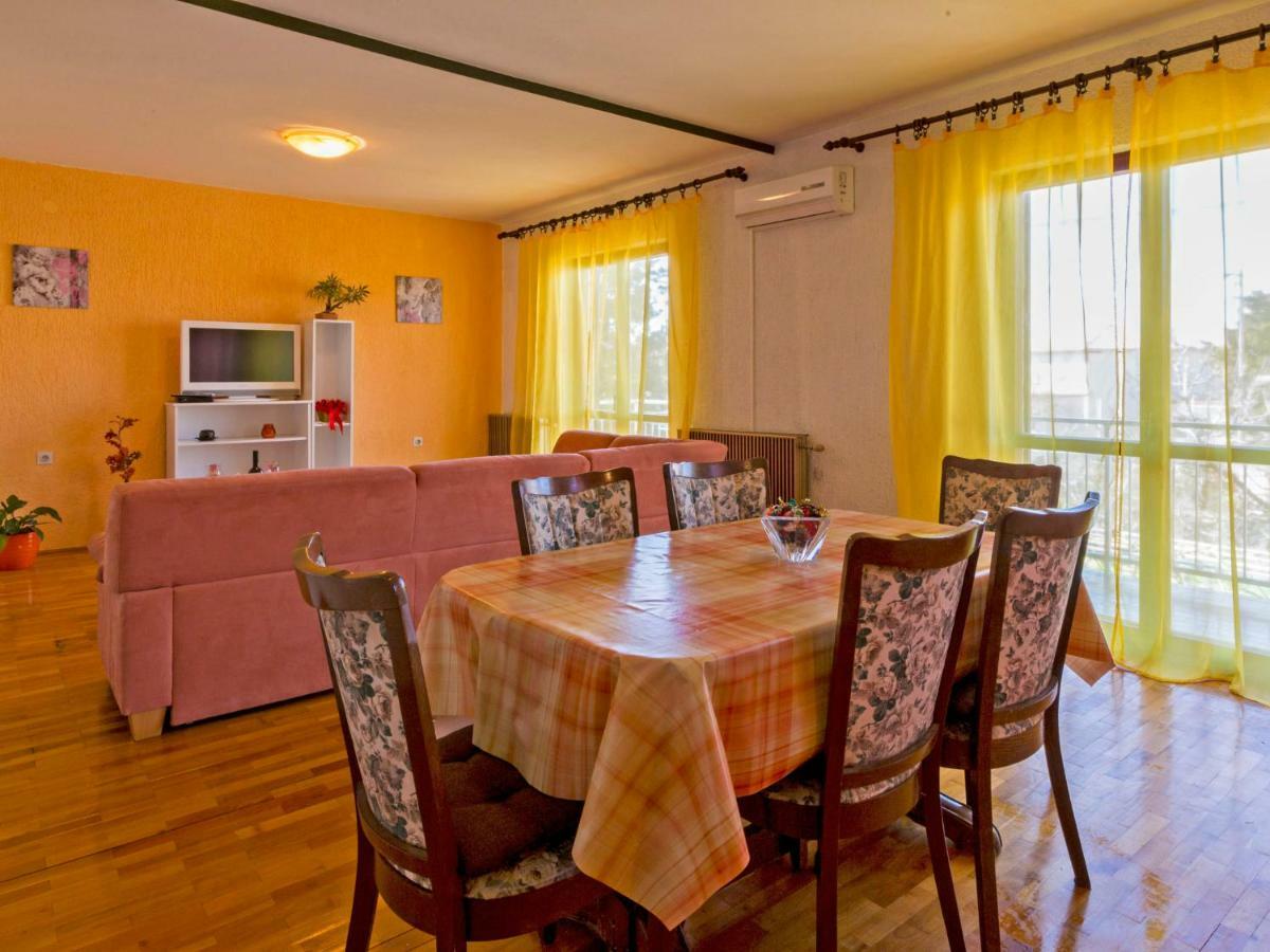 Apartment In Novi Vinodolski 15274 Povile Ngoại thất bức ảnh
